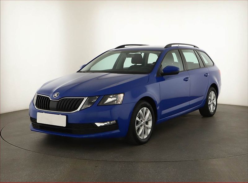 Škoda Octavia (2019) Ambition 1.6 TDI, ČR,1.maj - fotka 2 z 13