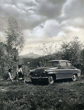 Škoda 440 Spartak.