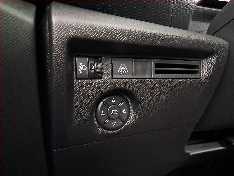 Citroën C4 (2022) 1.2 PureTech, ČR,1.maj - fotka 19 z 19