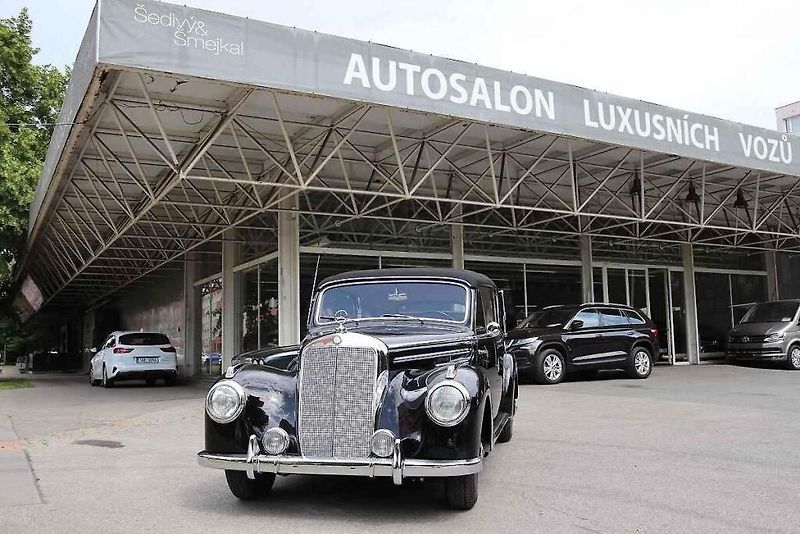 Mercedes-Benz W187 220B Cabrio na portálu TipCars.