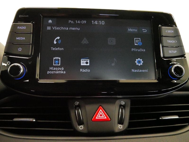 Hyundai i30 - fotka 19 z 26