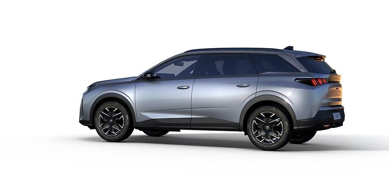 Peugeot 5008 (2026) ALLURE Hybrid 145 e-DCS6 - fotka 4 z 9