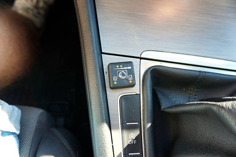 Volkswagen Golf (2014) MATCH 1,4 TSI 90 kW - fotka 24 z 35