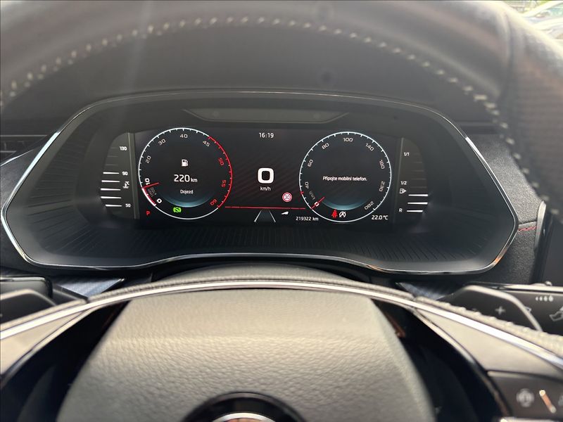 Škoda Octavia 2,0 147 kw RS ČR 1. majitel - fotka 11 z 20