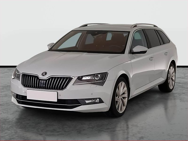 Škoda Superb (2015) Style Plus 2.0 TDI, 4X4 - fotka 2 z 23