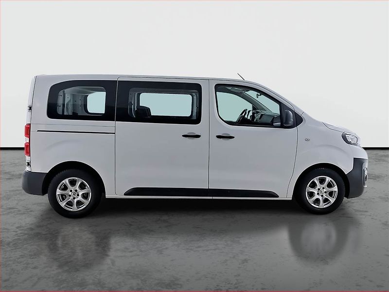 Peugeot Expert (2020) 2.0 BlueHDi, Bus, 6Míst, ČR - fotka 6 z 15