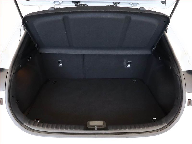 Kia XCeed (2024) 1.5 T-GDI - fotka 12 z 18