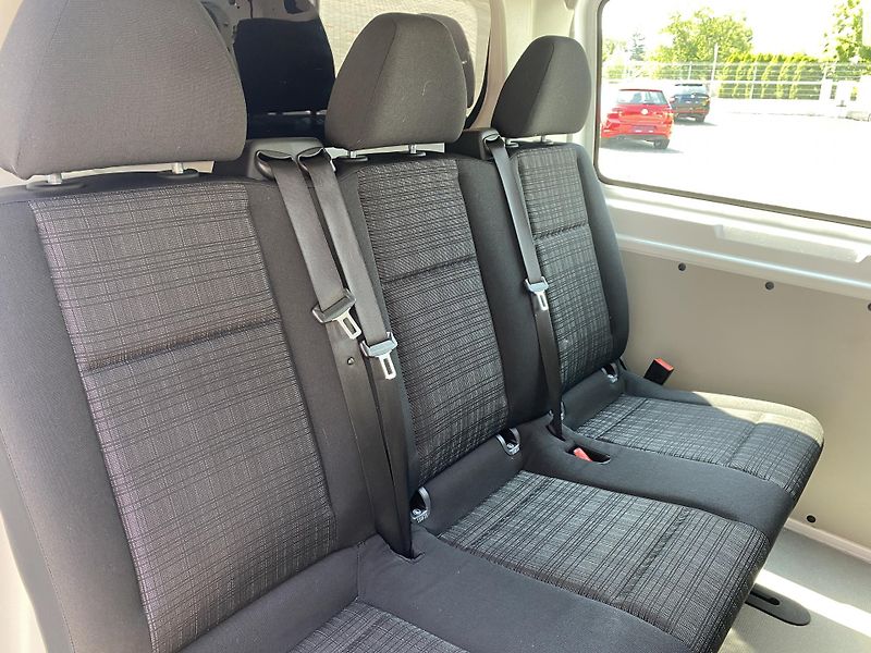 Mercedes-Benz Vito 114 CDI -6 MÍST-KLIMA-LONG-DPH - fotka 26 z 35
