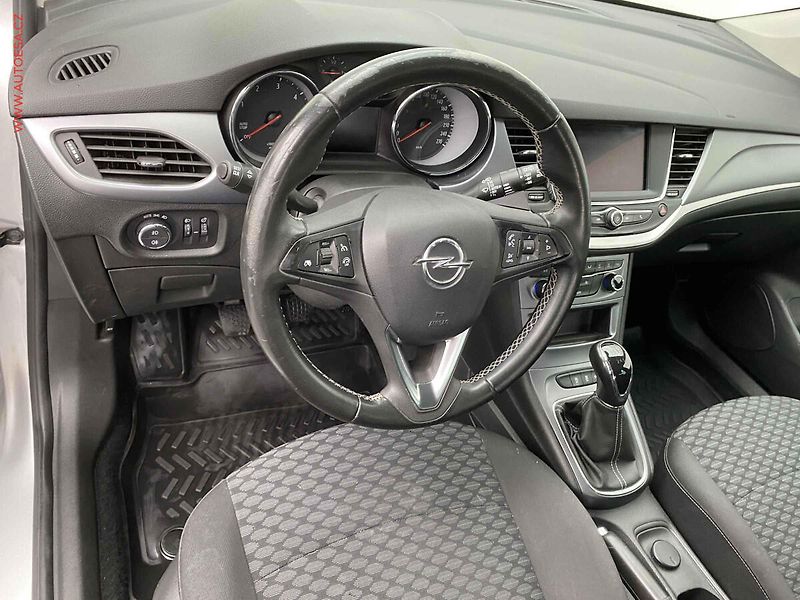 Opel Astra (2020) 1.5 CDTi sportstourer, LED - fotka 12 z 19