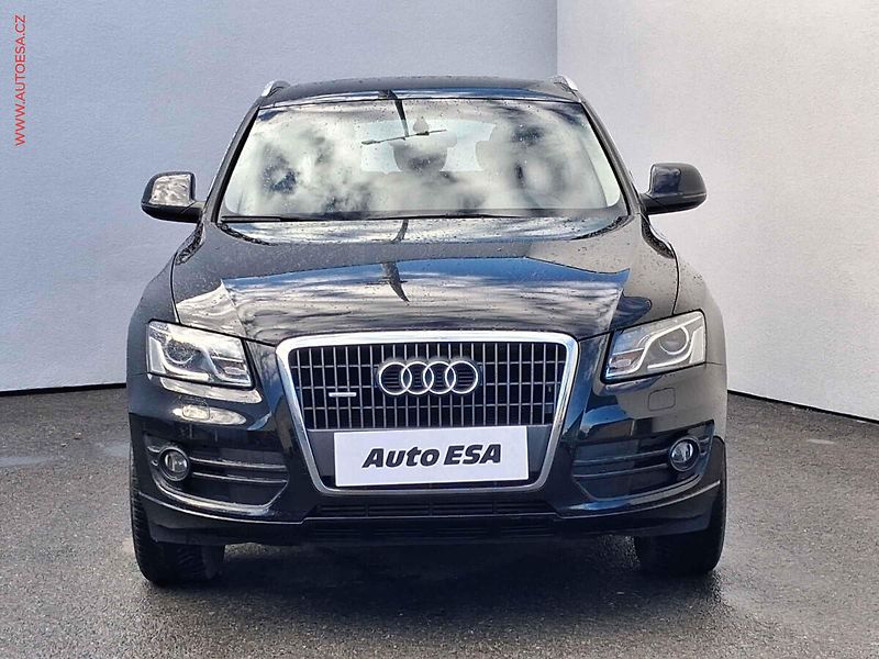 Audi Q5 (2011) 2.0 TFSi Quattro, Bixen, - fotka 2 z 19