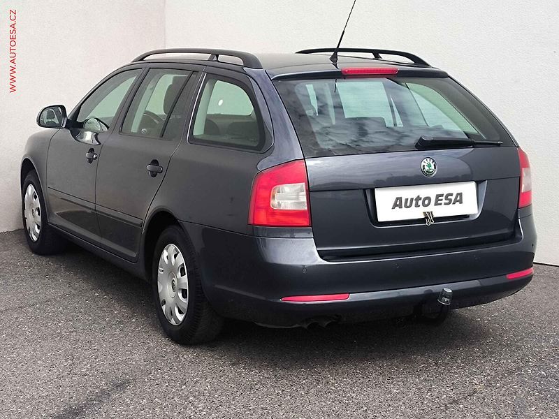 Škoda Octavia (2010) 1.4 TSi, Ambition, TZ - fotka 6 z 15