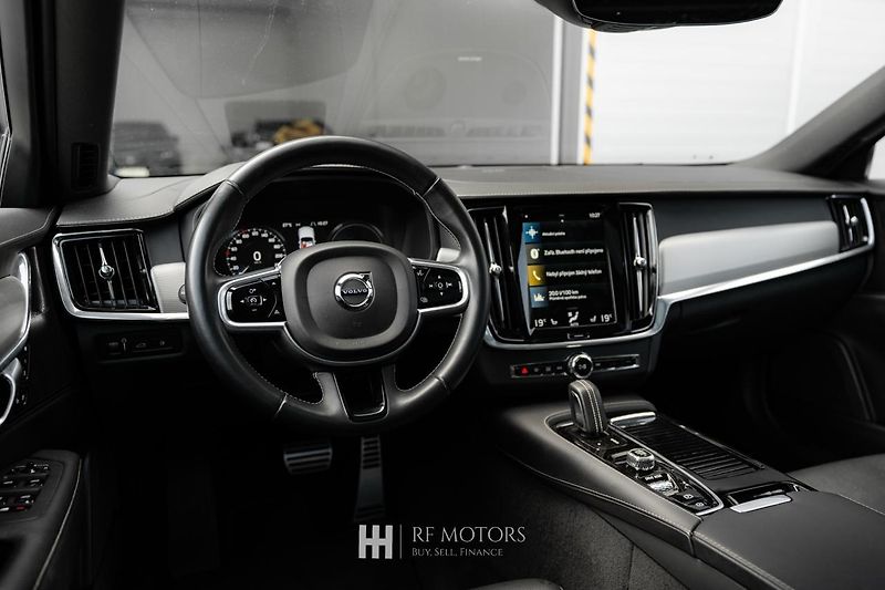 Volvo V90 (2021) - fotka 22 z 51