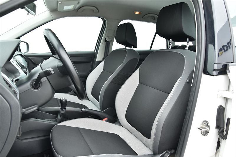 Škoda Fabia 1.2TSi 1.MAJITEL DPH ČR - fotka 9 z 19