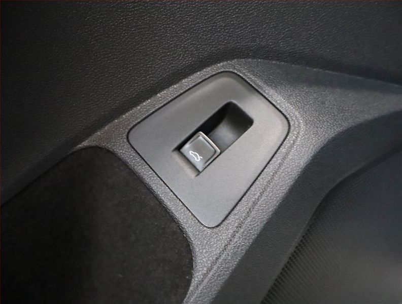 Volkswagen Tiguan (2016) Comfortline 2.0 TDI, Navi - fotka 21 z 22
