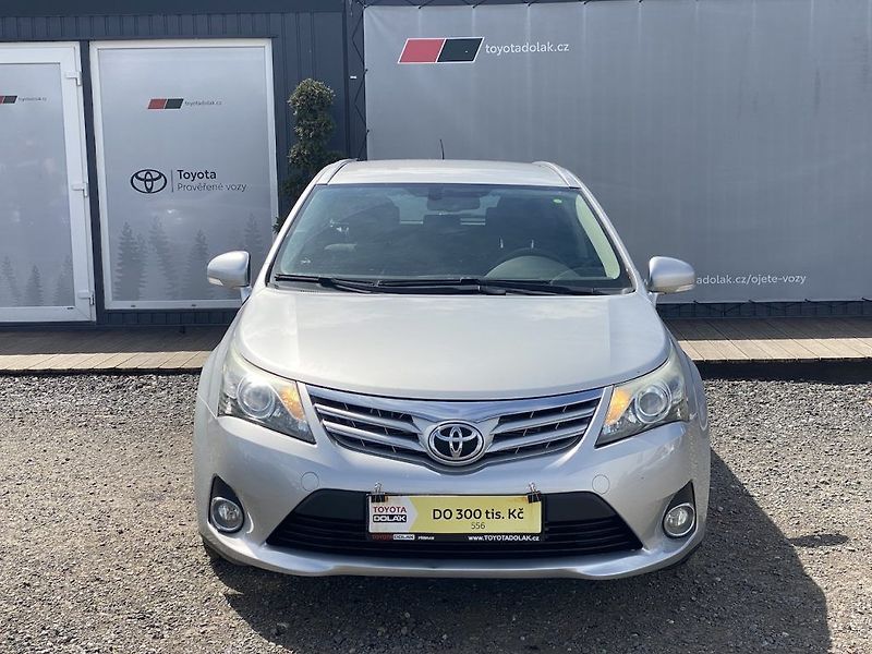 Toyota Avensis 2.0D-4D, ČR-1m, Luna, DPH - fotka 3 z 10
