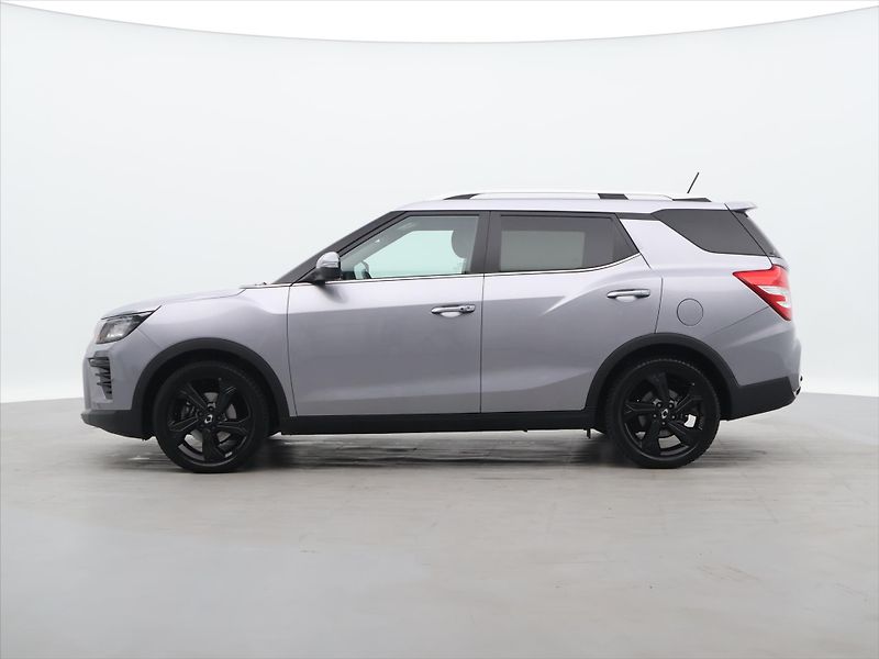 SsangYong Tivoli Grand 1,5 T-GDI Aut. CZ Style - fotka 4 z 32