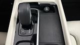 Volvo XC60 2.0 B4 AUT AWD Plus Dark - náhled 24