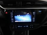 Toyota Corolla (2016) Lounge 1.6 Valvematic, ČR - náhled 12