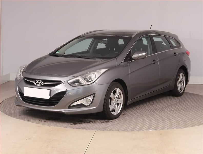 Hyundai i40 (2013) 1.7 CRDi, Tempomat - fotka 2 z 14