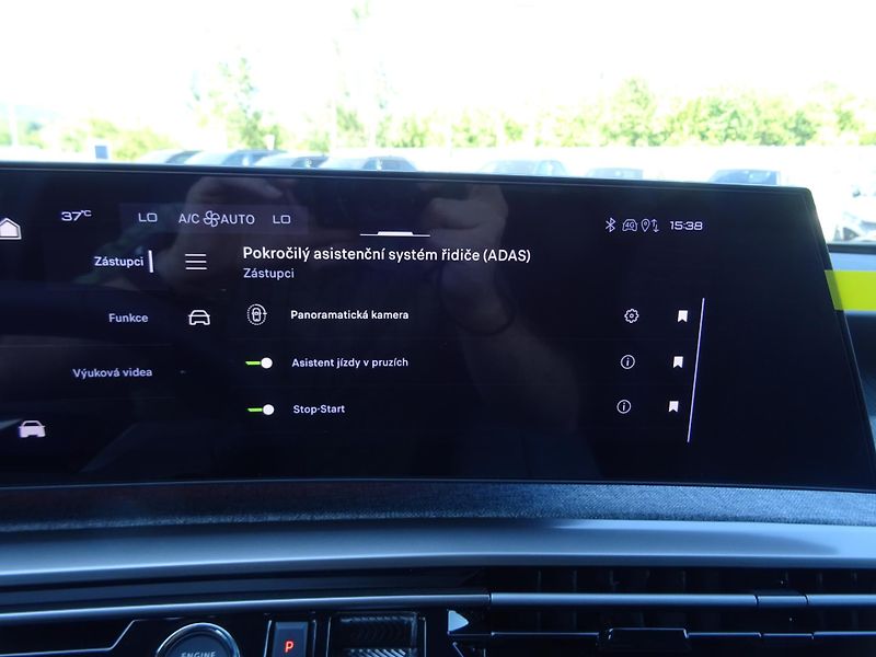 Peugeot 3008 (2026) BUSINESS Hybrid 145k e-DCS6 - fotka 32 z 49