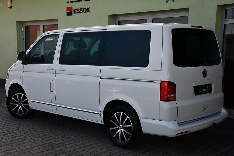 Volkswagen Multivan 2.0TDi ČR 7.MÍST TAŽNÉ M.TOP - fotka 3 z 38