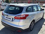 Ford Focus (2011) 1.6i, AC, park.asist - náhled 3