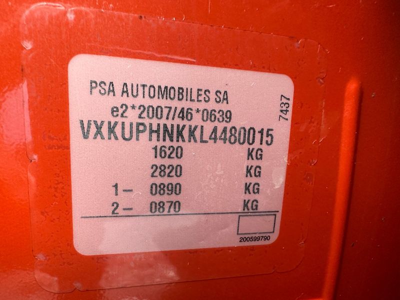 Opel Corsa (2020) 1.2Turbo 74kw - fotka 9 z 19
