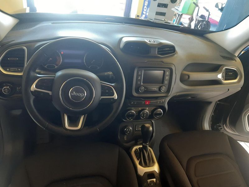 Jeep Renegade 2.0 CRDI 4x4 DIGIKLIMA NAVI - fotka 9 z 25