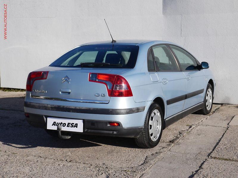 Citroën C5 (2007) 1.6 HDi, ČR, autoAC - fotka 6 z 19