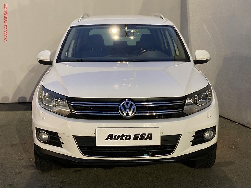 Volkswagen Tiguan (2011) 2.0TDi 4x4, ČR, Sport, DSG - fotka 2 z 16