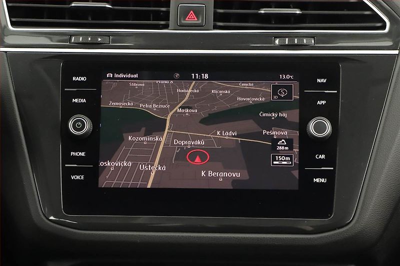 Volkswagen Tiguan (2017) Highline 2.0 TSI, 4X4 - fotka 13 z 21