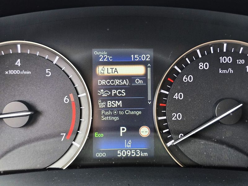 Lexus RX 300 2.0 175kW 4x4 1.Maj. ČR - DPH - fotka 18 z 41