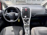 Toyota Auris (2010) - náhled 4