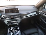 BMW Řada 7 (2019) M Paket 730 d xDrive, ČR - náhled 8