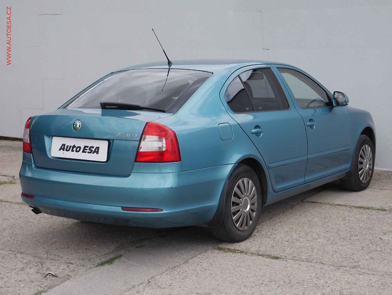 Škoda Octavia (2011) 1.2 TSI, 2.maj,ČR, AC, el. - fotka 6 z 14