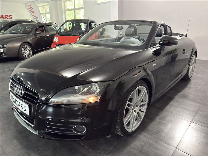 Audi TT 2,0   T211HP FL 3xS-LINE TOP - fotka 3 z 29