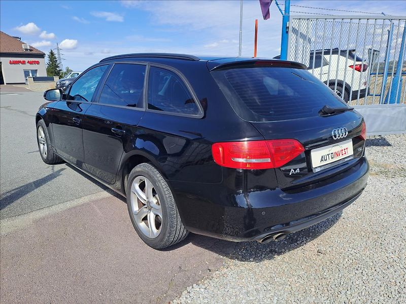 Audi A4 Avant 2,0 TDI KOUPENO CZ - fotka 4 z 12