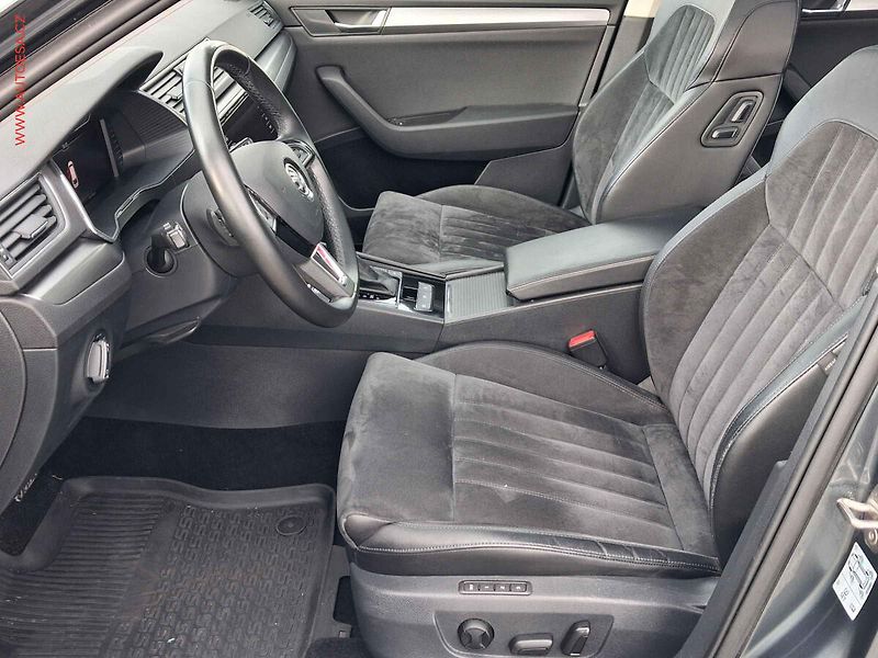 Škoda Superb (2019) 2.0 TSi 4x4, Style, DSG, - fotka 9 z 27