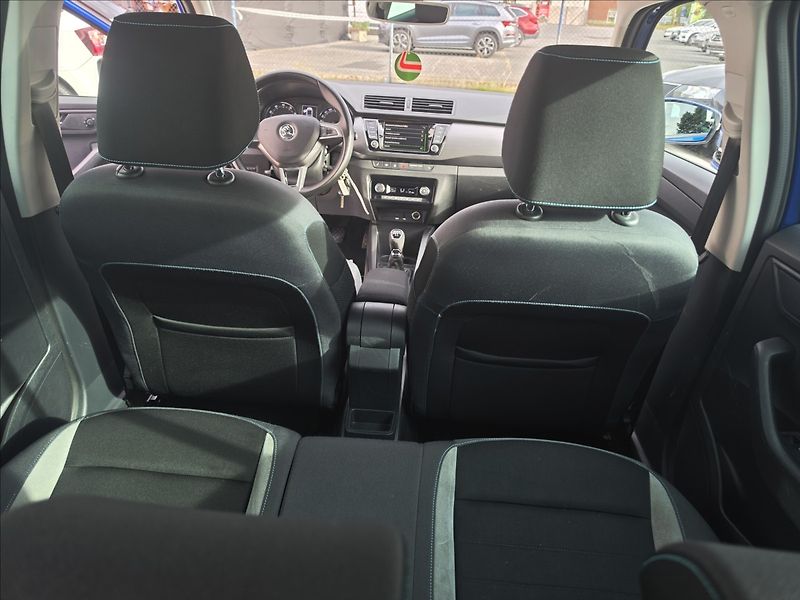 Škoda Fabia III 1,2 TSi 66KW JOY - fotka 27 z 41