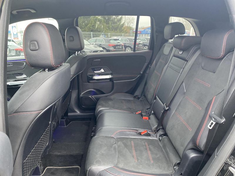 Mercedes-Benz GLB GLB 250 AMG 4M - fotka 15 z 28
