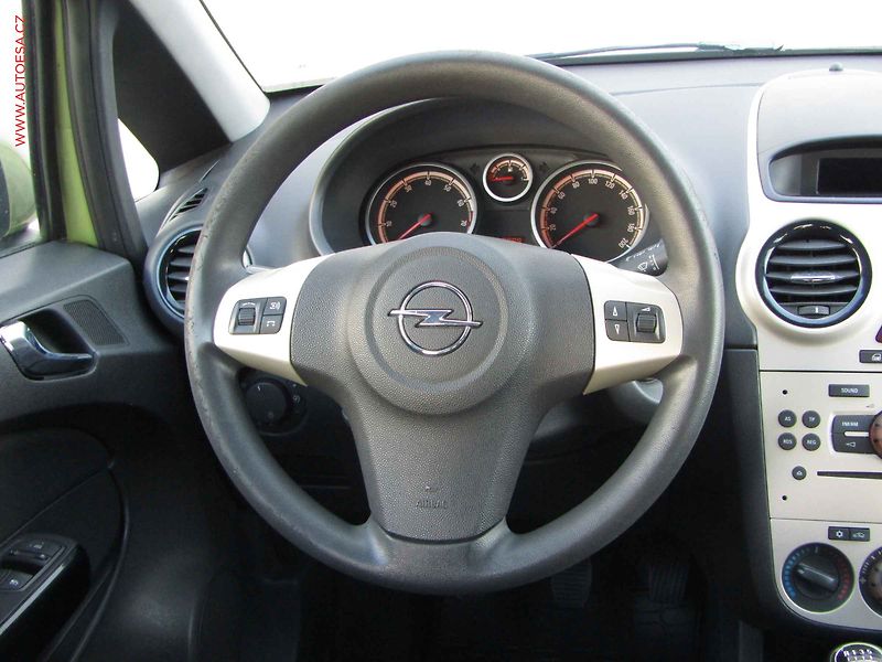 Opel Corsa (2007) 1.2 T, ČR - fotka 12 z 16