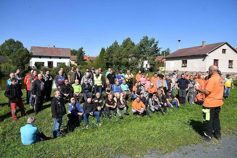 Kublovský sraz mopedů