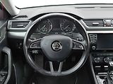 Škoda Superb (2015) 2.0 TDi 4x4, DSG, navi, bixen - náhled 16