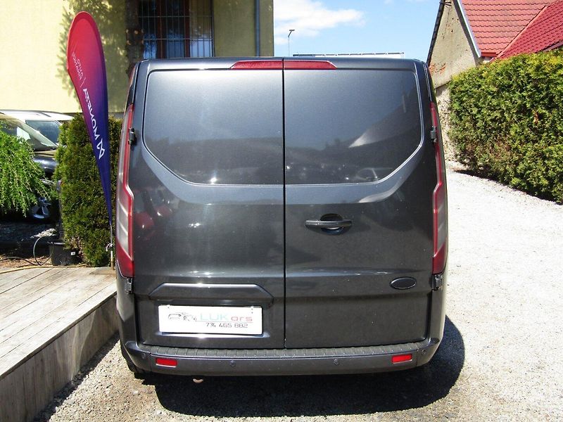 Ford Transit Custom (2016) 2.0 TDCi96kW BEZ KOROZE - fotka 12 z 28