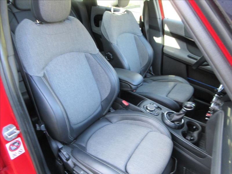 Mini Countryman 2,0 SD ALL4, JCW, Panorama, No - fotka 15 z 31