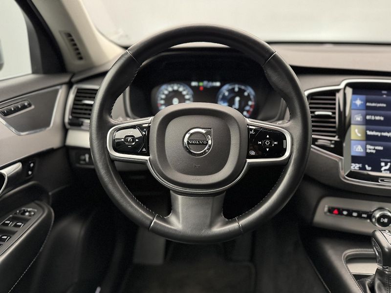 Volvo XC90 D5 AWD INSCRIPTION AUT CZ - fotka 4 z 36