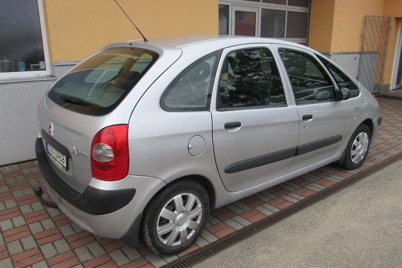 Citroën Xsara Picasso 1.6i 16V AUT.KLIMA TAŽNÉ - fotka 5 z 17