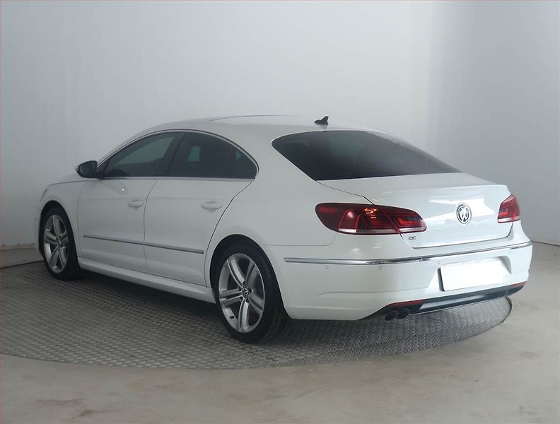 Volkswagen CC (2015) R-line 2.0 TDI, Serv.kniha - fotka 4 z 19