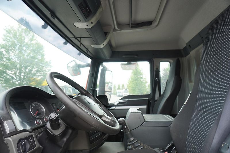 MAN TGS (2012) 35.440 8x4 / MTS SB299 vacuum  - fotka 22 z 24