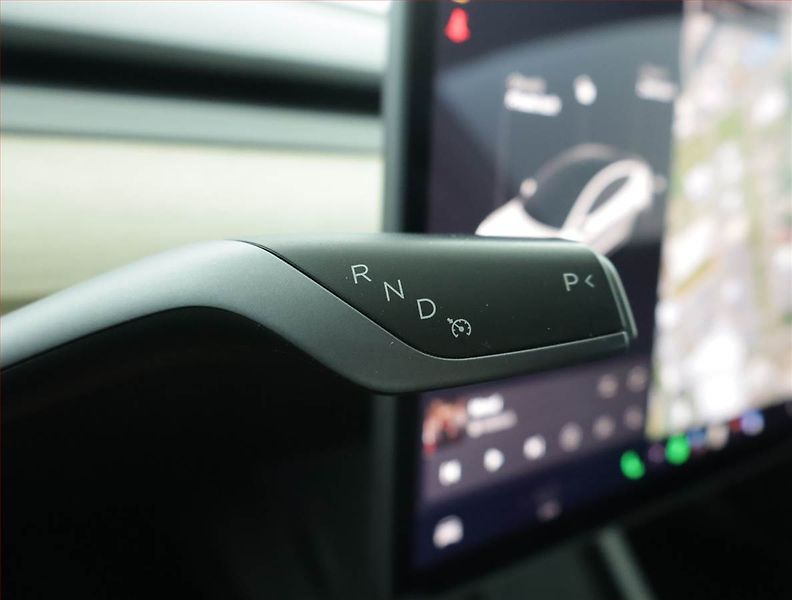 Tesla Model 3 (2021) Performance 82kWh, SoH 85% - fotka 13 z 22